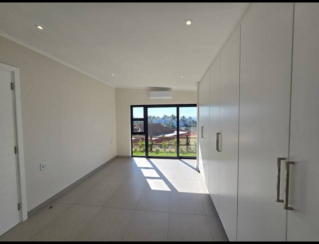 2 BEDROOM HOUSE FOR SALE IN SHAKAS ROCK